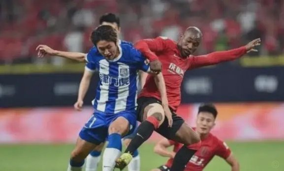 中超下半程：蓉城争冠 申花争气