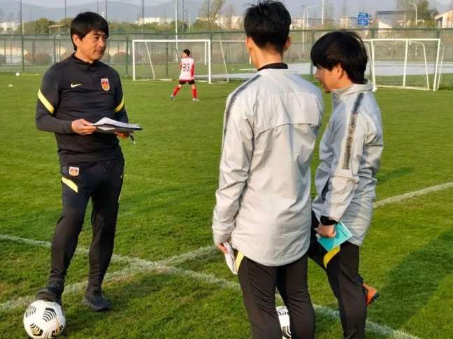 U15国少跑赢日本U18