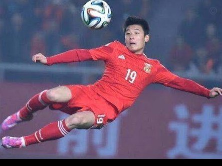 中国少年军憾平巴萨，挑战皇马！