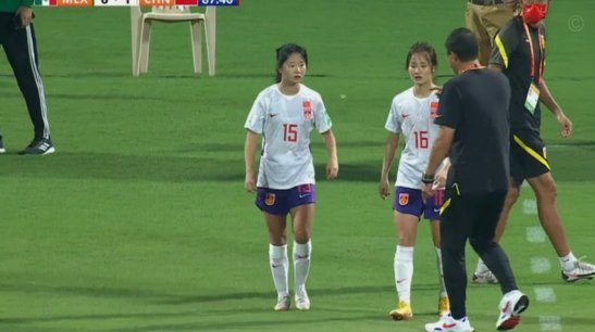 中国U17女足5-0横扫皇马U17，方珍珠三球夺魁