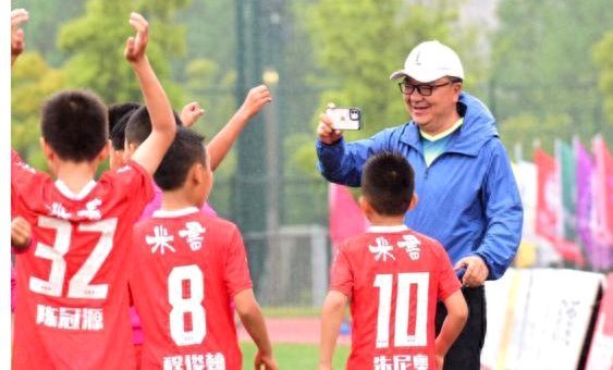 董路建议鲁能足校放眼海外青训