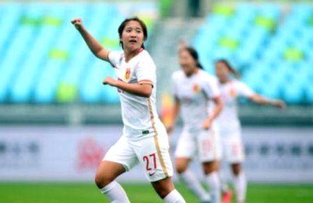 中国女足vs韩国首发：王妍雯、王霜领衔，邵子钦出战